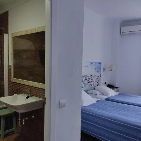 מלון Polo רונדה